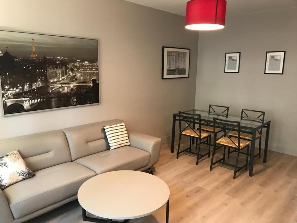 Pavillon 1 A 4 Personnes Chez L'Habitant Parfait Pour Une Famille บานิว ภายนอก รูปภาพ